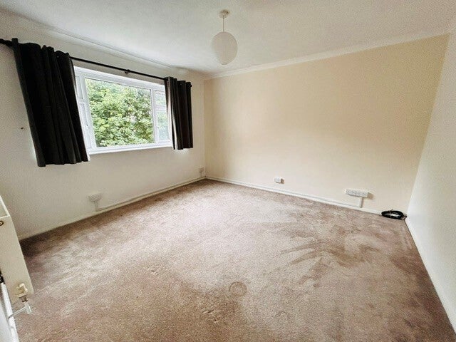 Flat London Road in Borough of Swale