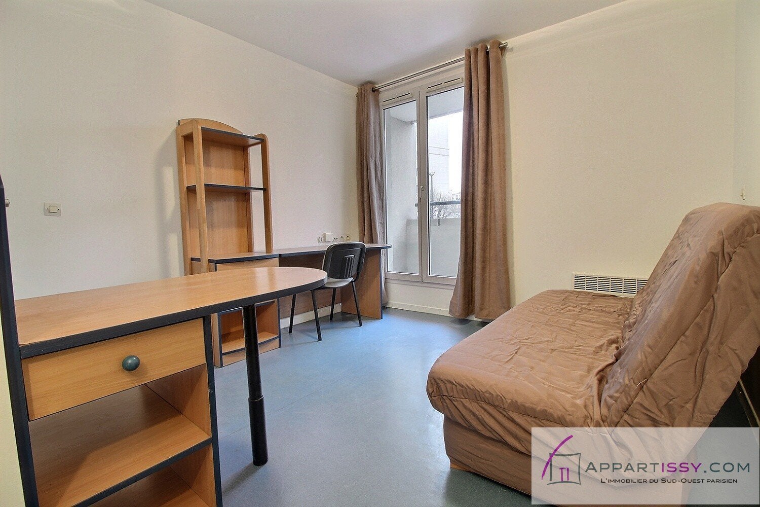 Room Rue Rouget de Lisle in Issy-les-Moulineaux