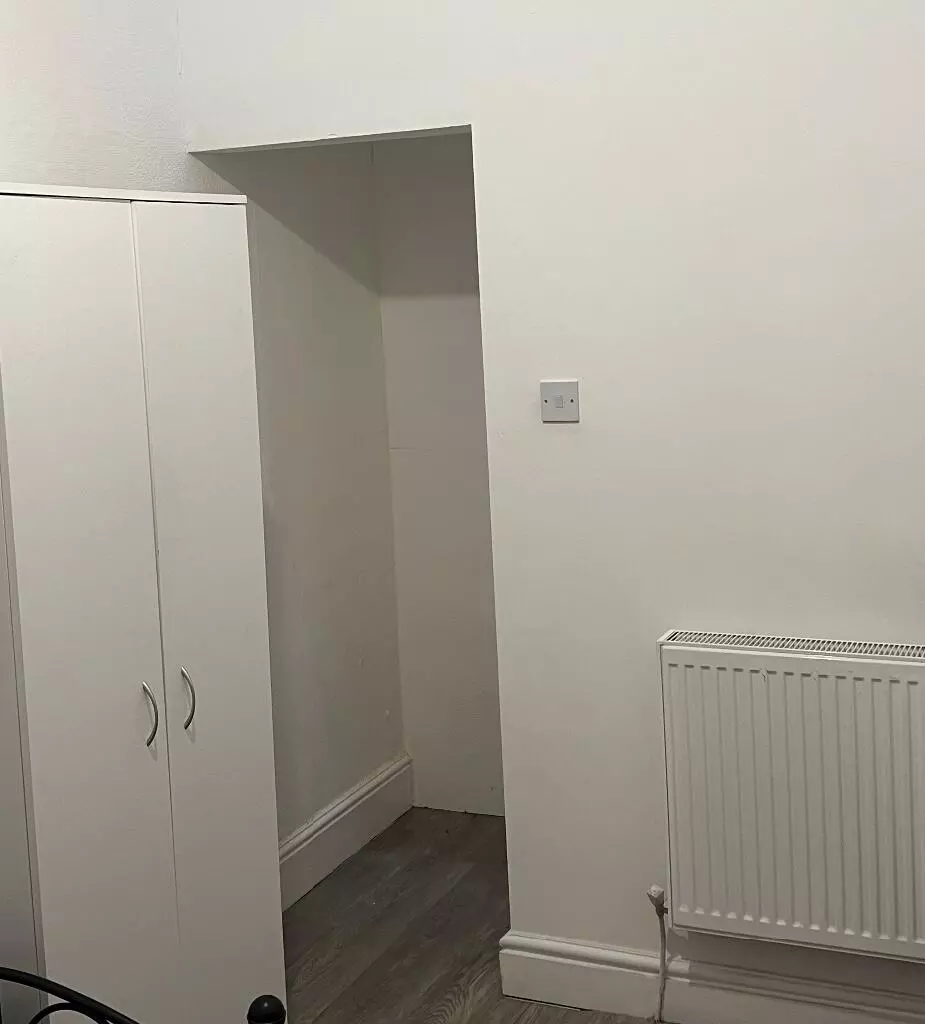 Room Lacey Street in Widnes