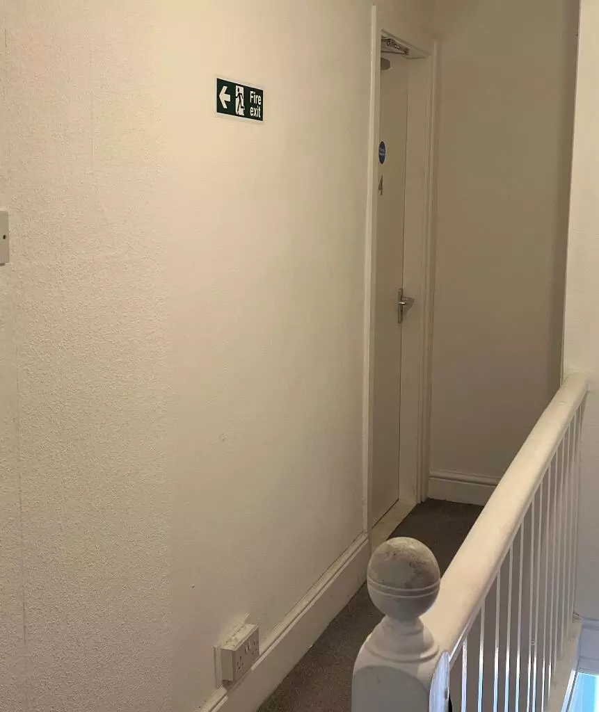 Room Lacey Street in Widnes