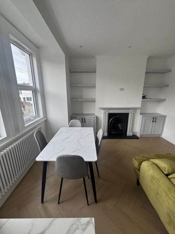 Room Moyser Road in Greater London