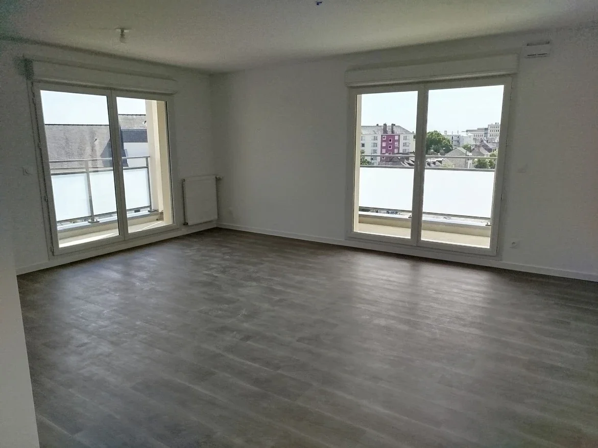 Appartement Rue des Trois Régiments à Laval