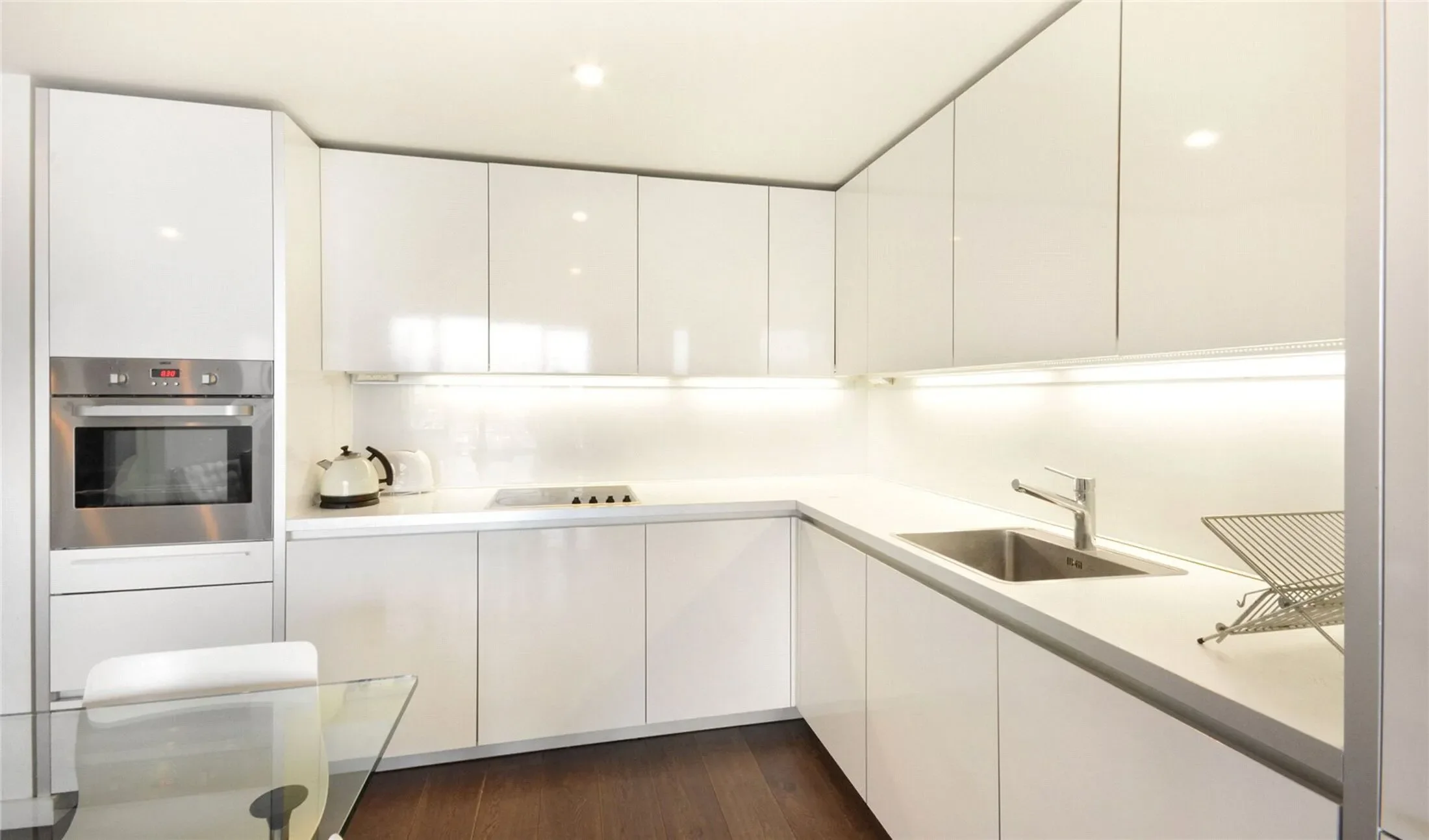 Flat Walworth Road in Greater London