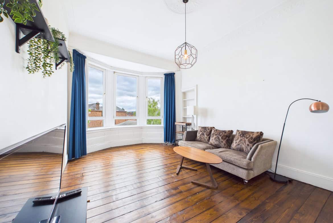 Flat Pollokshaws Road in Glasgow