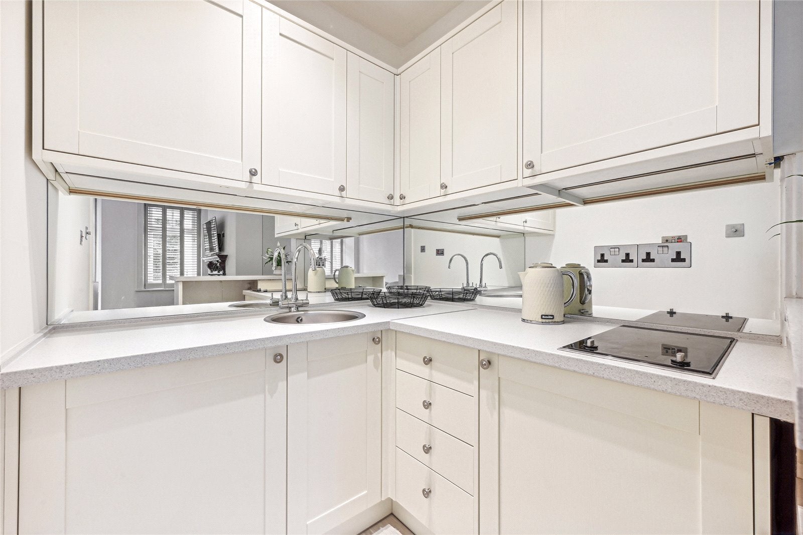 Flat Hans Place in Greater London