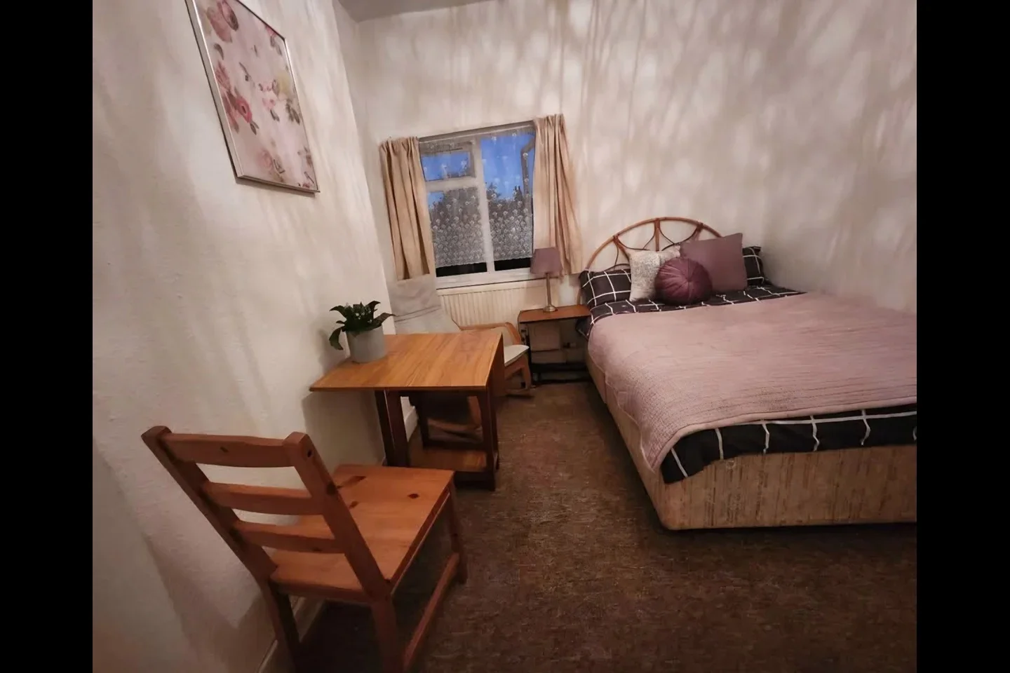 Room Raleigh Road in Greater London