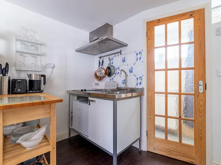 Room Hayter Road in Greater London