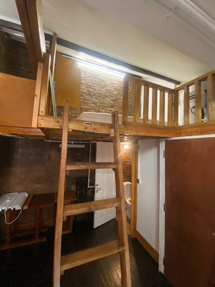 Room Vanston Place in Greater London