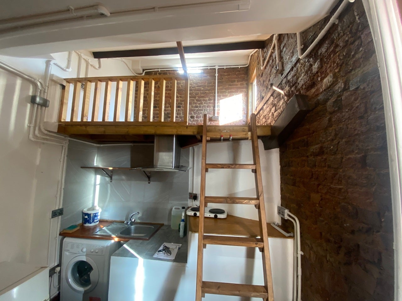 Room Vanston Place in Greater London