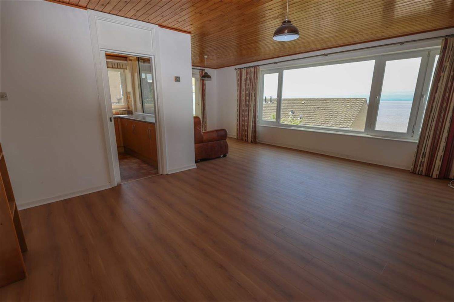 Flat Wellington Terrace in Clevedon