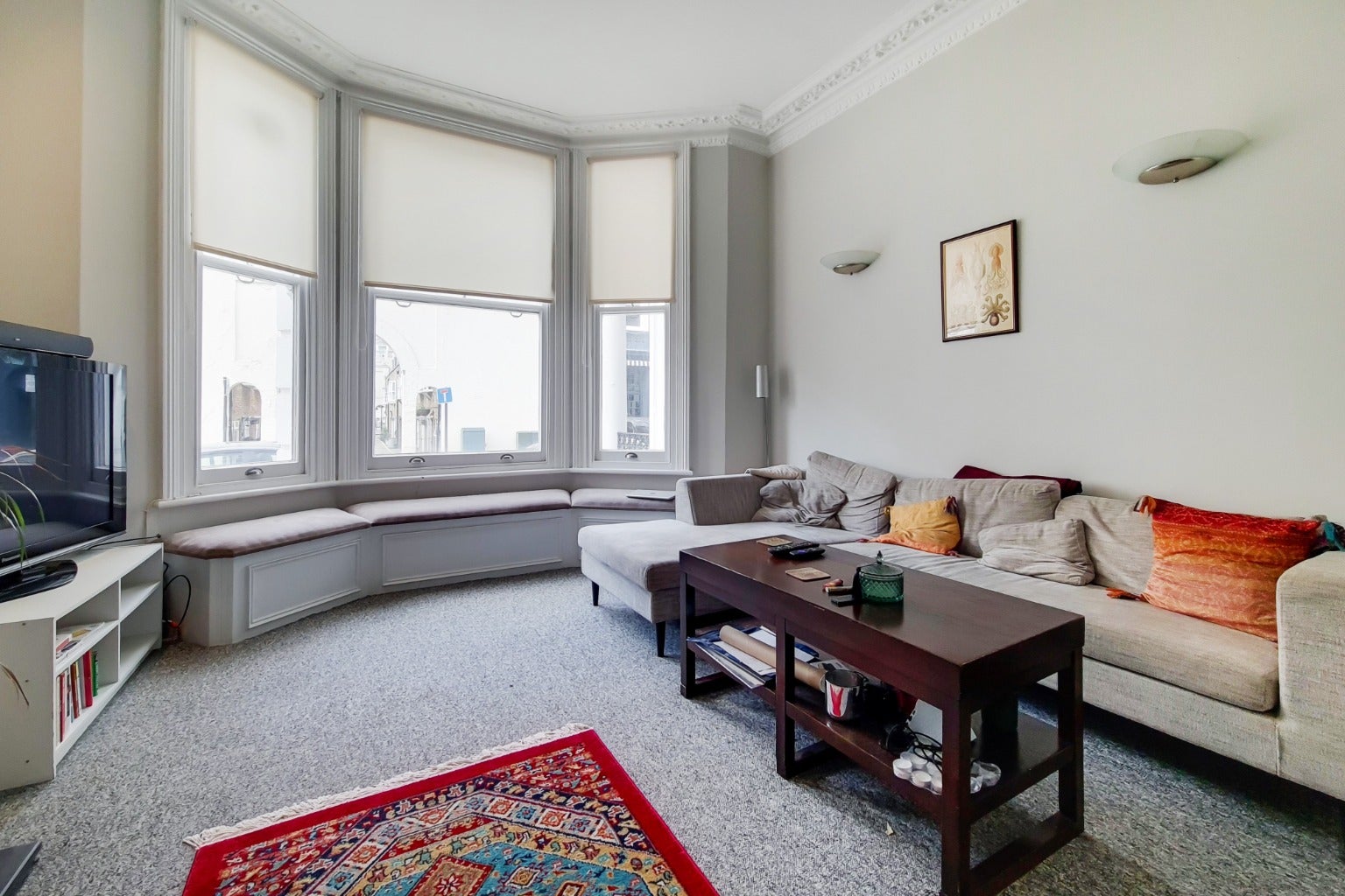 Flat Comeragh Road in Greater London
