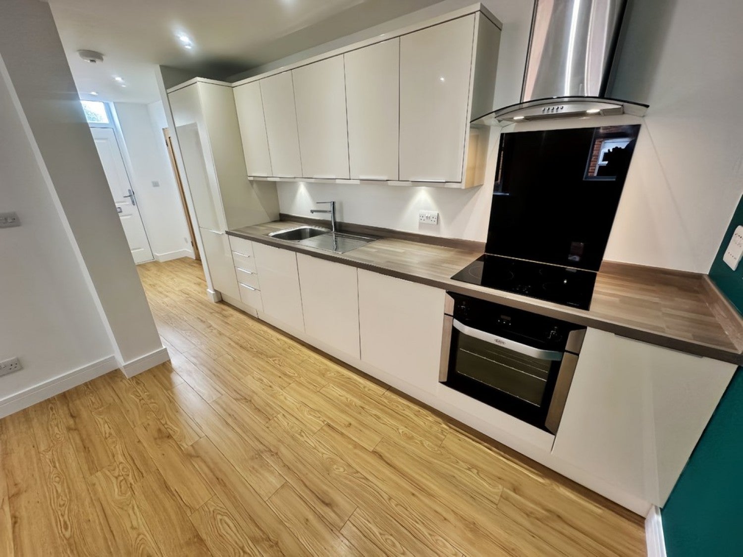 Flat New Road in Basingstoke and Deane