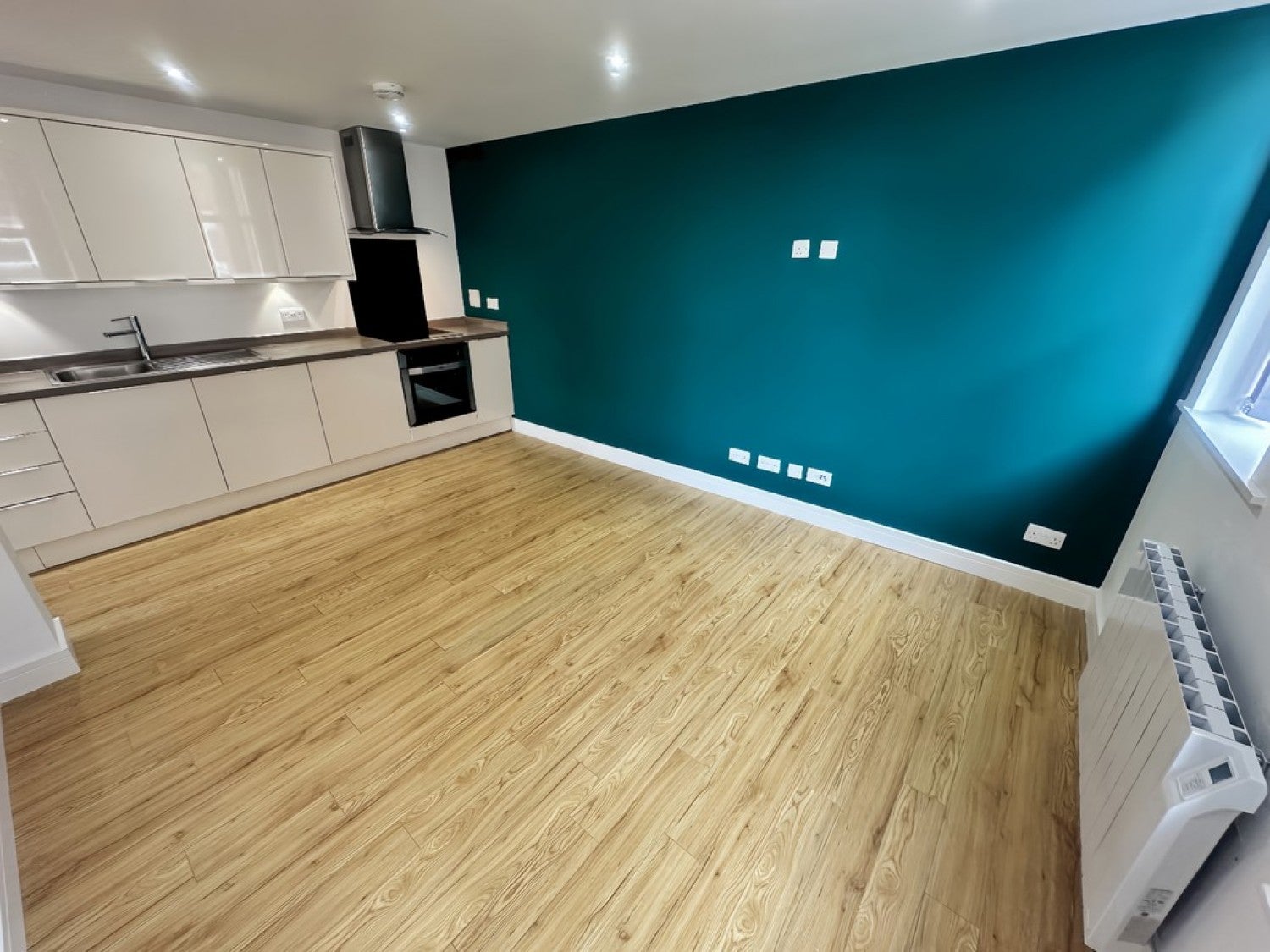 Flat New Road in Basingstoke and Deane