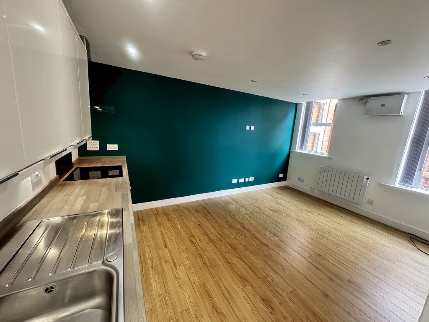 Flat New Road in Basingstoke and Deane