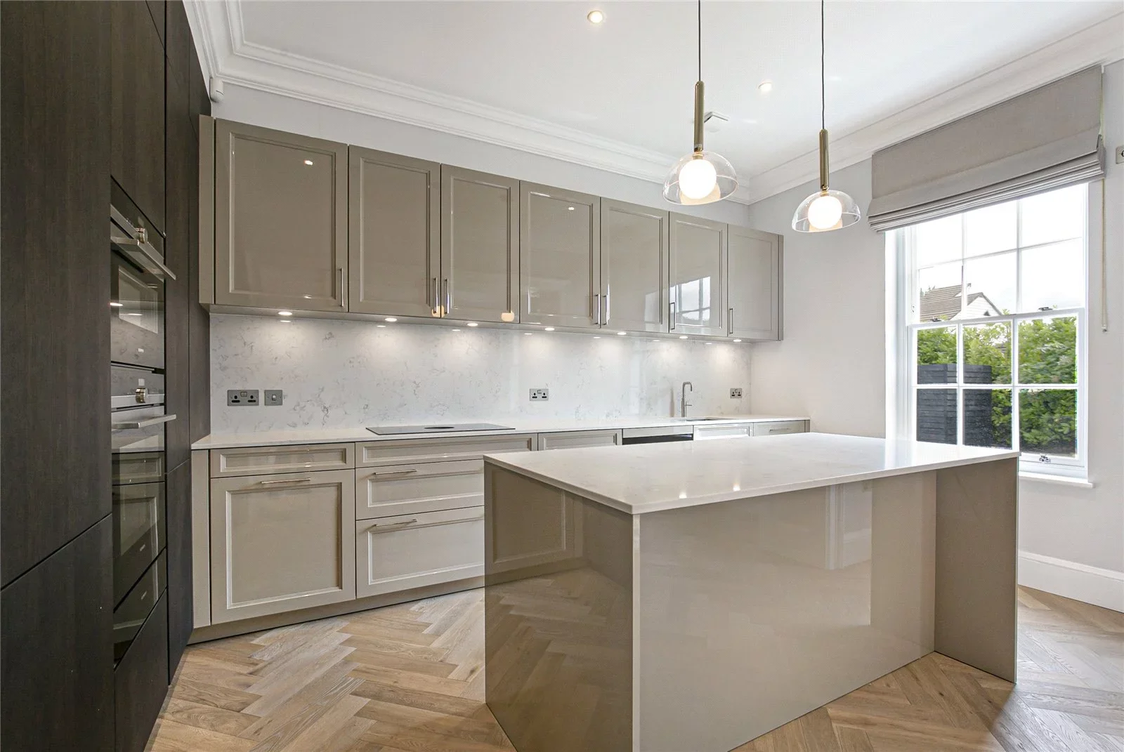 House Totteridge Village in Greater London