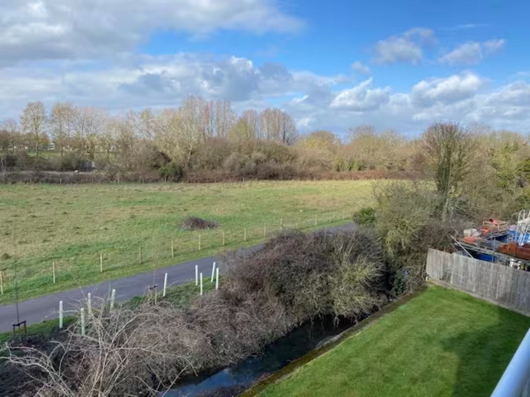 Flat Maltings Close in Cambridge