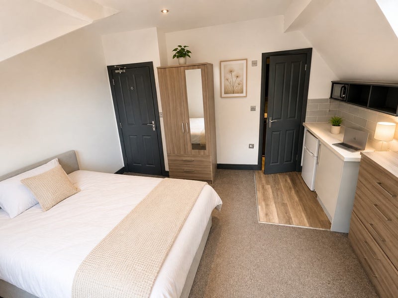 Room York Road in Birmingham