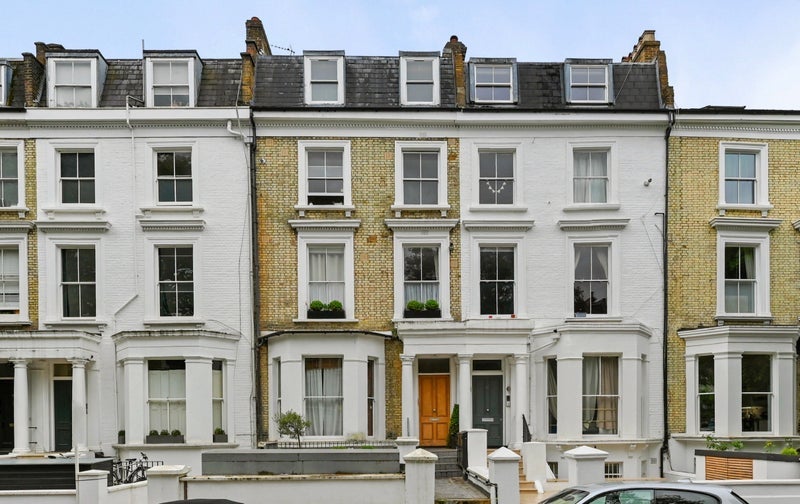 Flat Elsham Road in Greater London