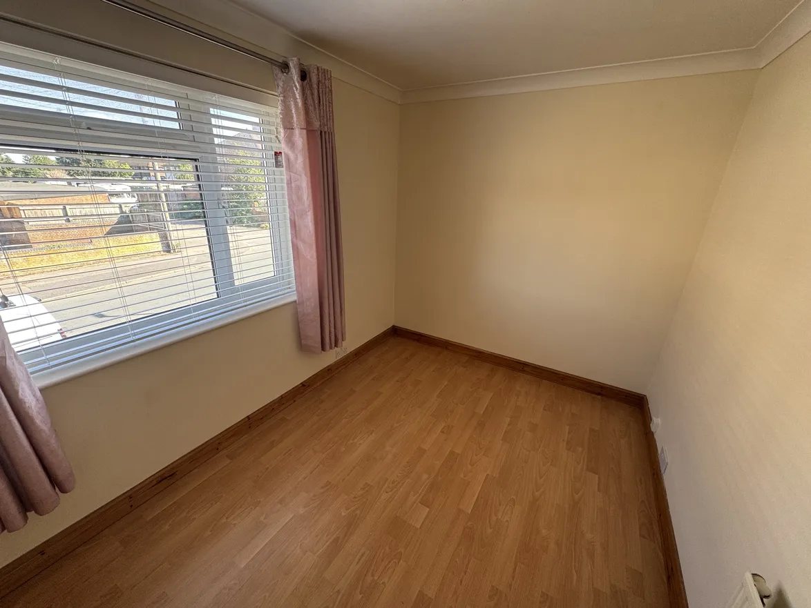 House Bendon Way in Rainham