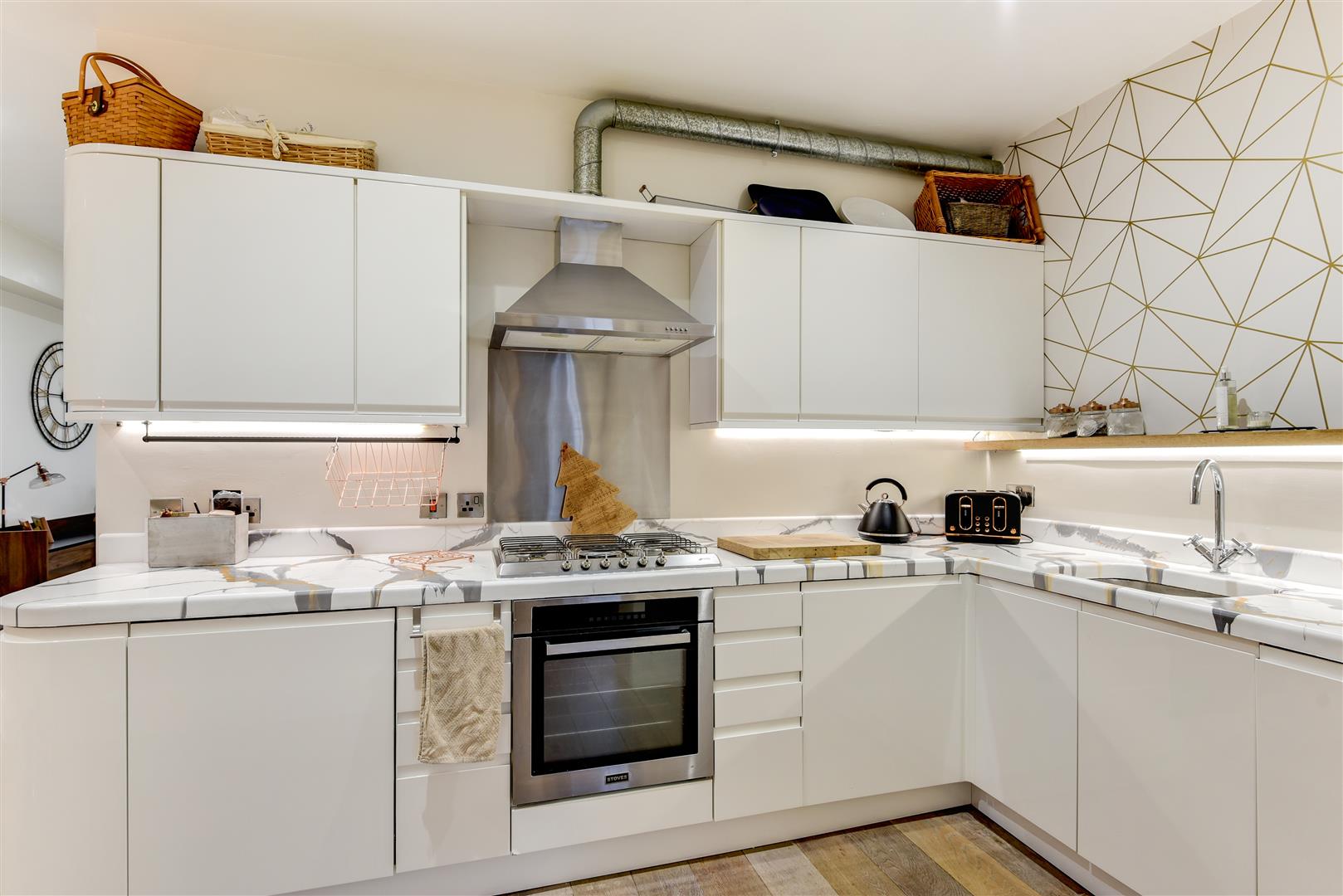 Flat Wilbury Road in Hove