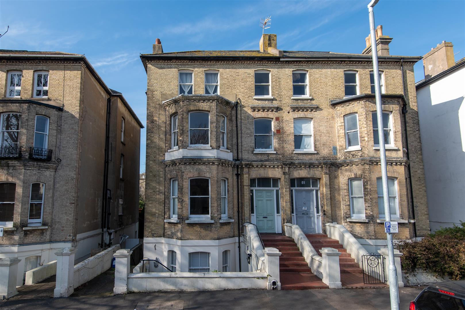 Flat Wilbury Road in Hove