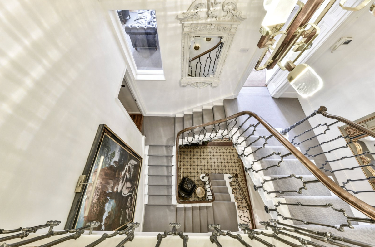 Flat North Audley Street in City of Westminster