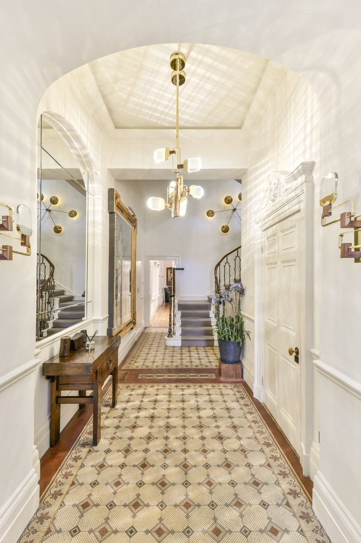 Flat North Audley Street in City of Westminster