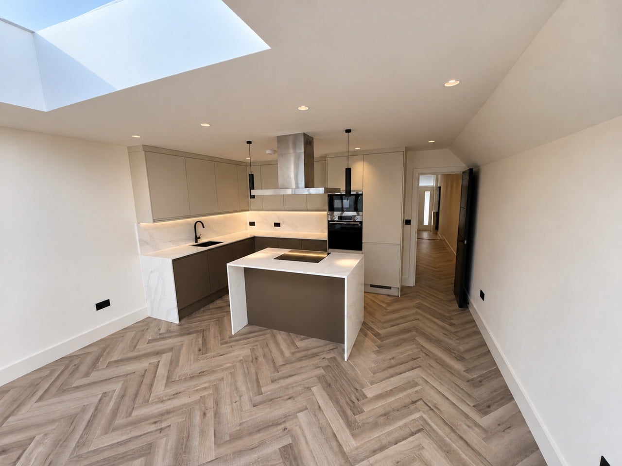 Flat Westfield Road in Greater London