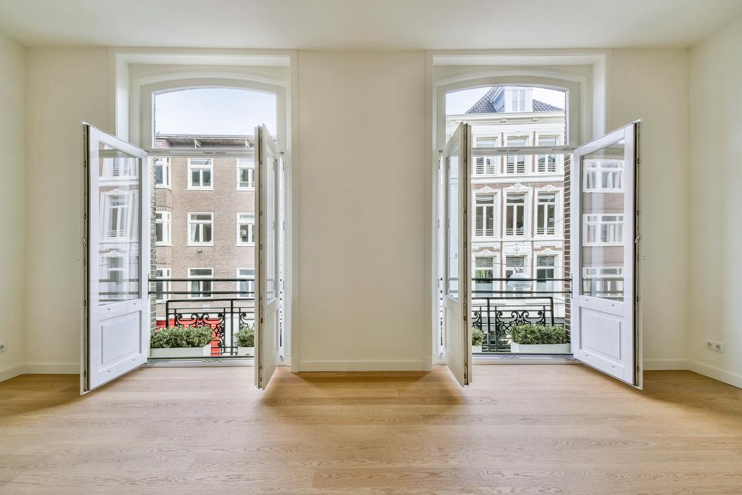 Flat Pieter Cornelisz. Hooftstraat in Amsterdam