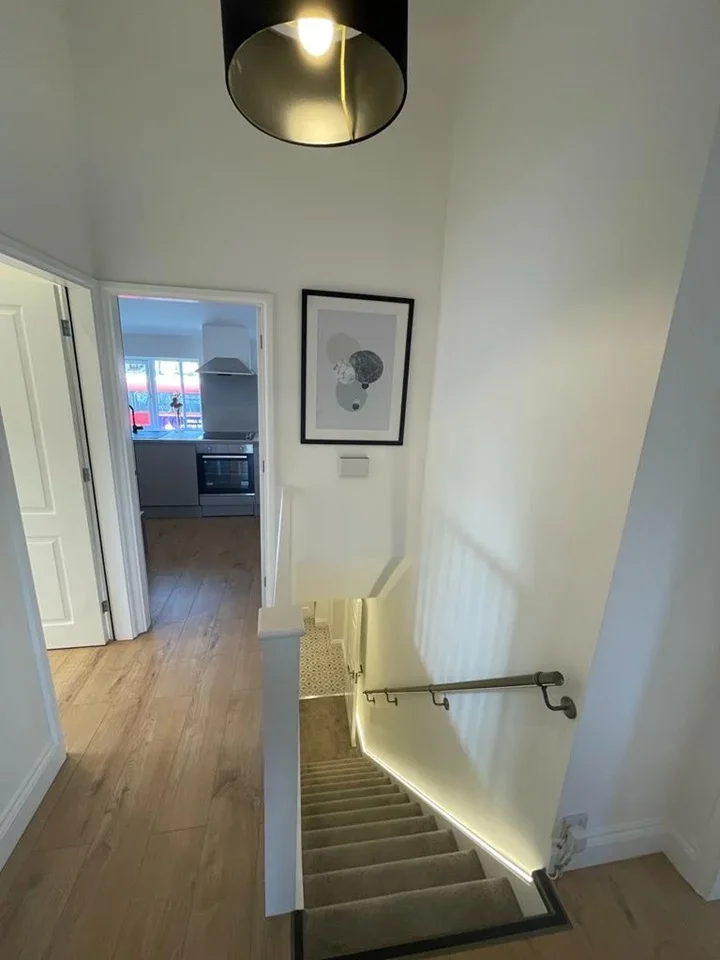 Flat Otter Road in Greater London
