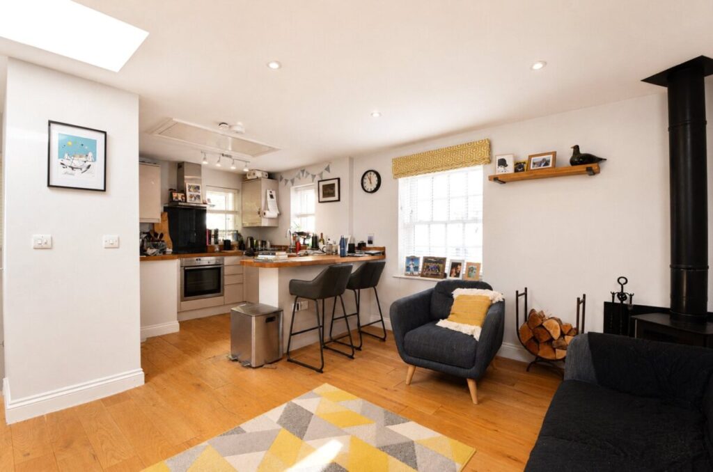 Flat Canford Lane in Bristol