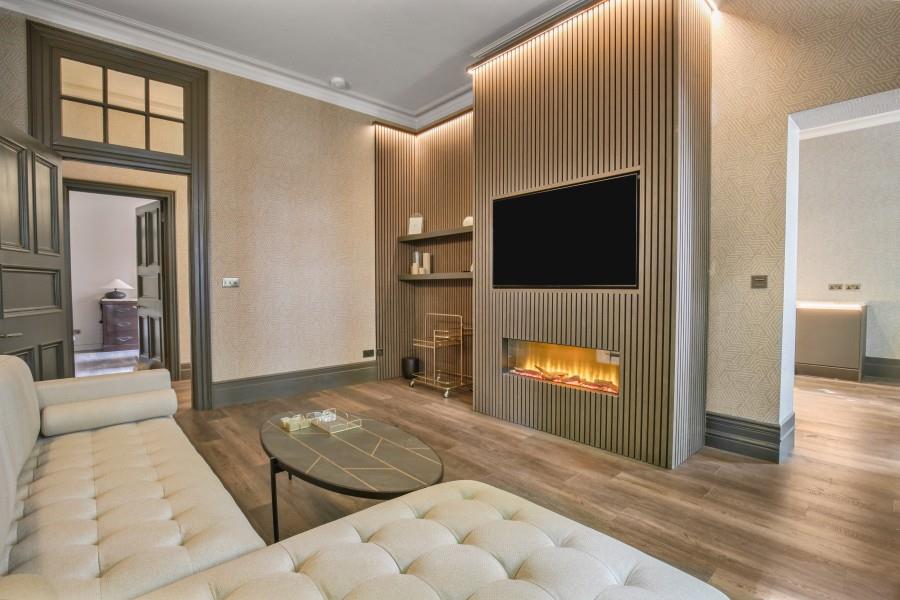 Flat Fitz-James Avenue in Greater London