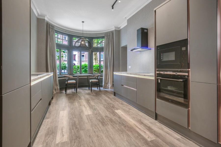 Flat Fitz-James Avenue in Greater London