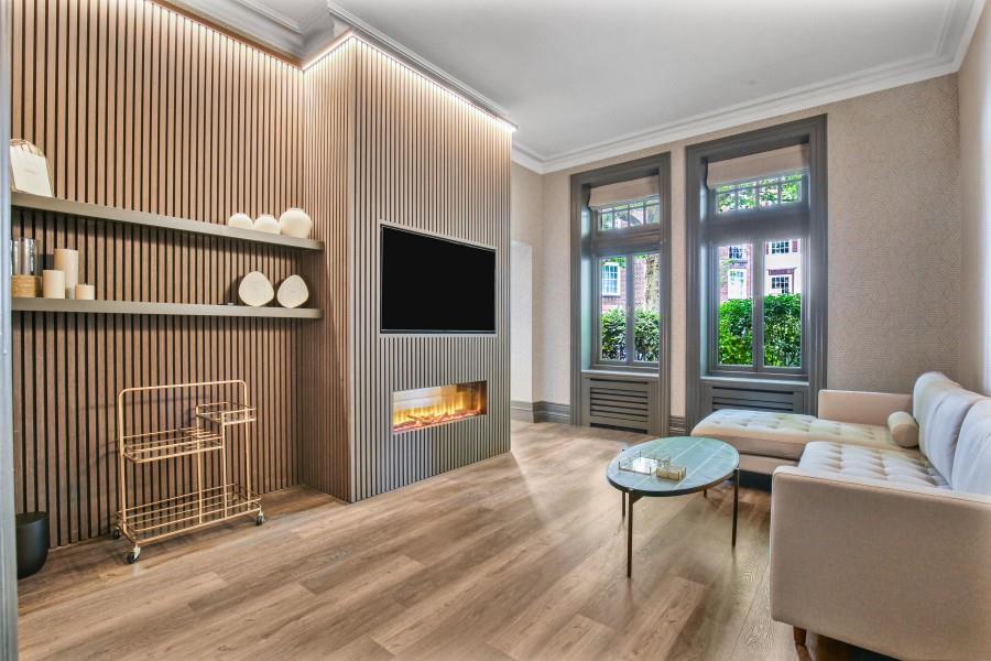 Flat Fitz-James Avenue in Greater London