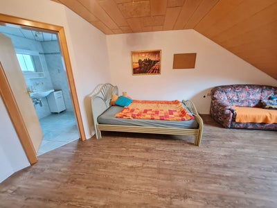 Wohnung Hohenstaufenring in Maria Vesperbild