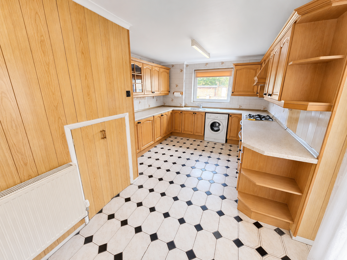House Warminster Close in Corby