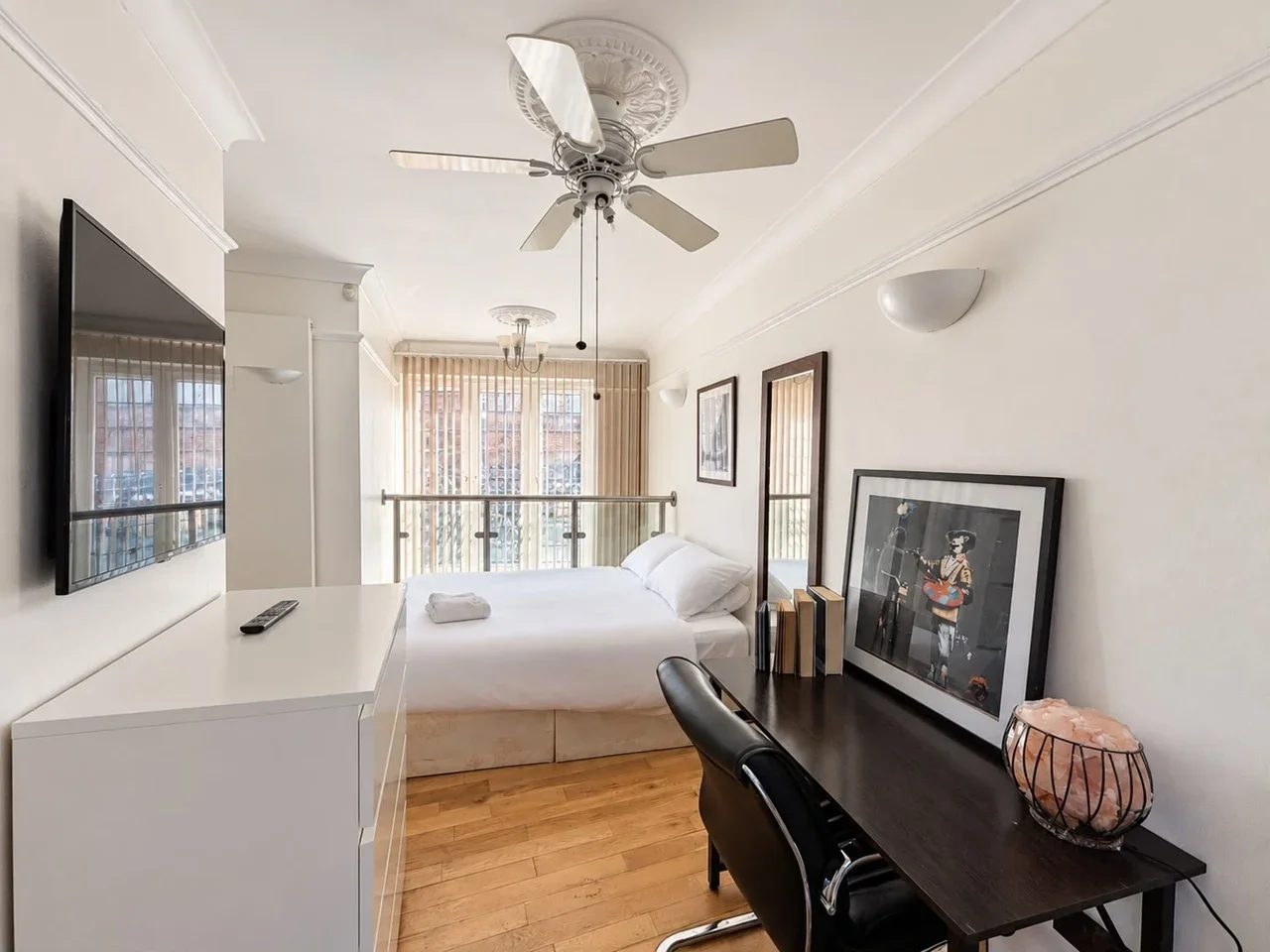 Room Granby Street in Greater London