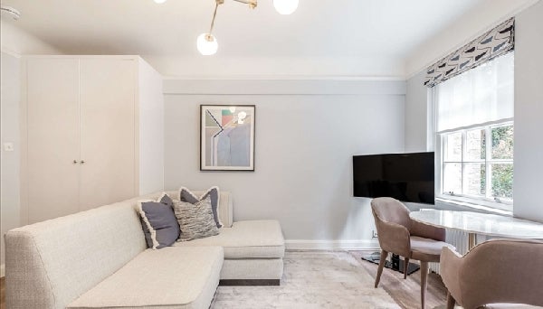 Flat Fulham Road in Greater London