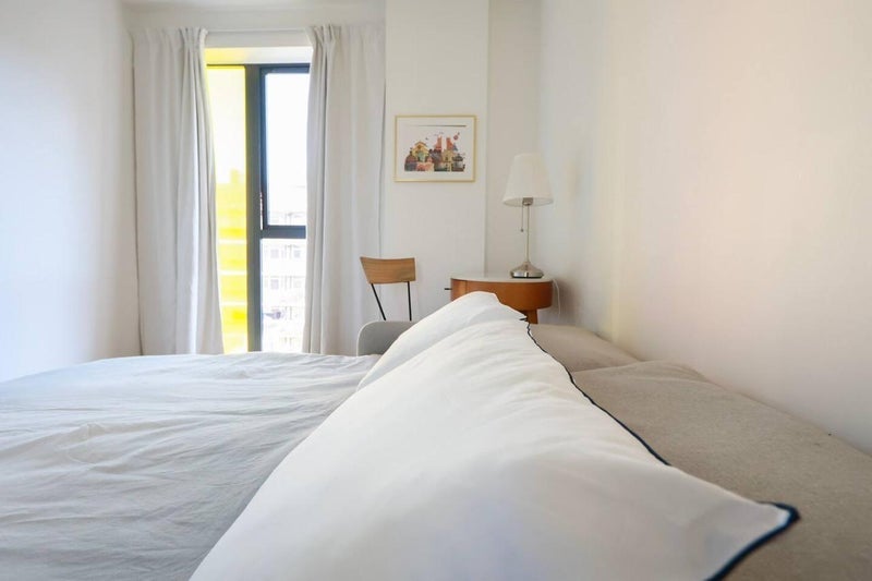Flat Waleorde Road in Greater London