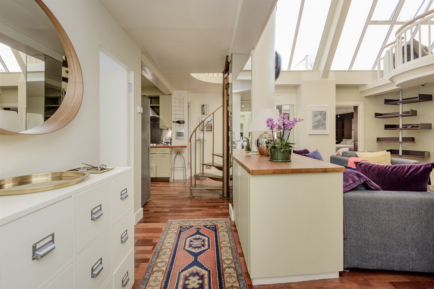 House Adam and Eve Mews in Greater London