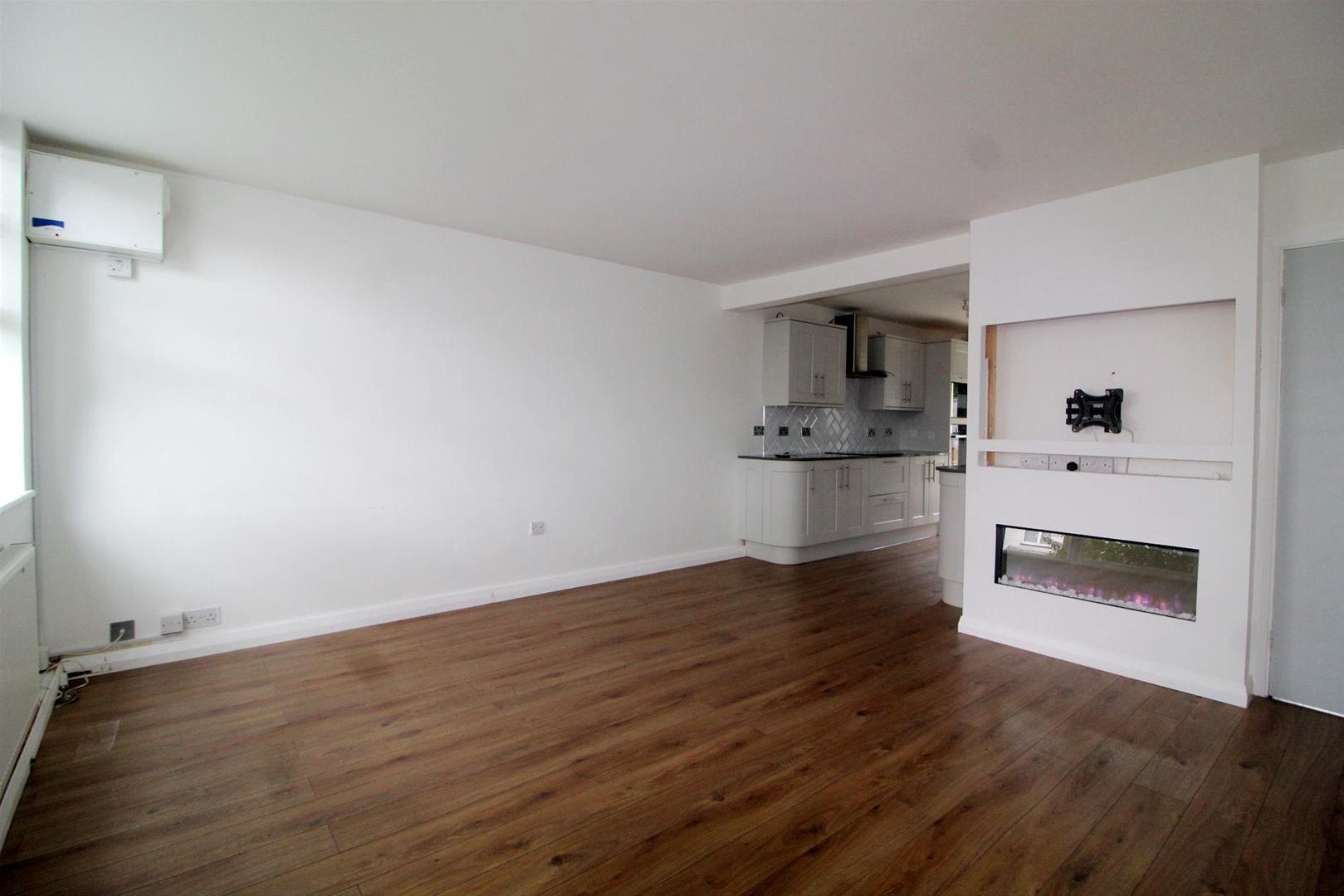Flat Granville Road in Greater London