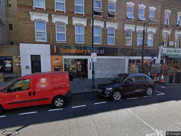 Flat Stoke Newington High Street in Greater London