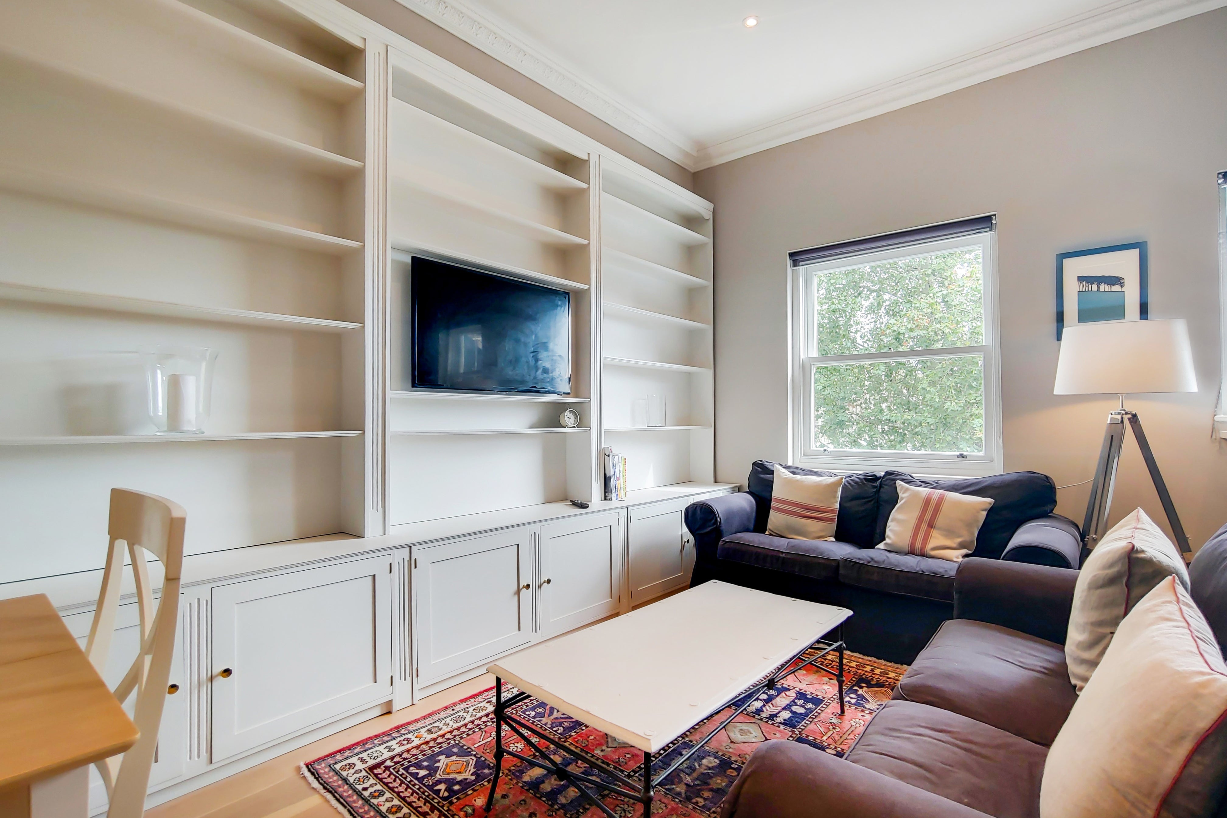 Flat Pembridge Gardens in Greater London