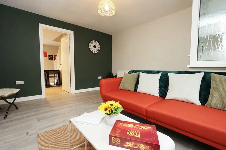 House Gilfach-Cynon in Merthyr Tydfil