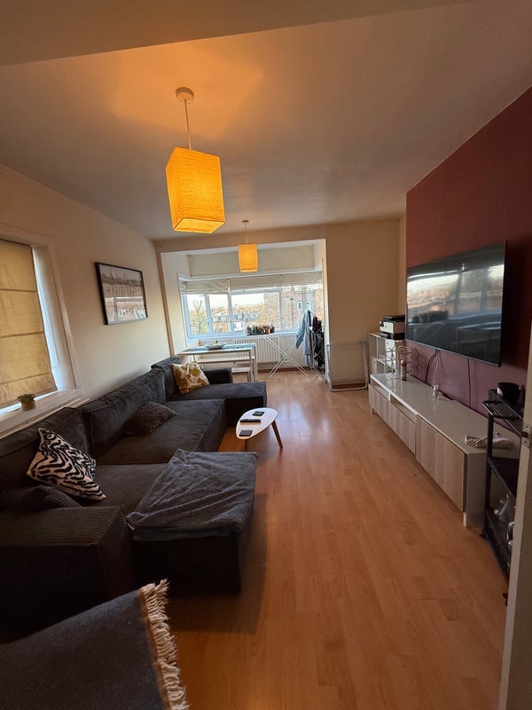 Room Gap Road in Greater London