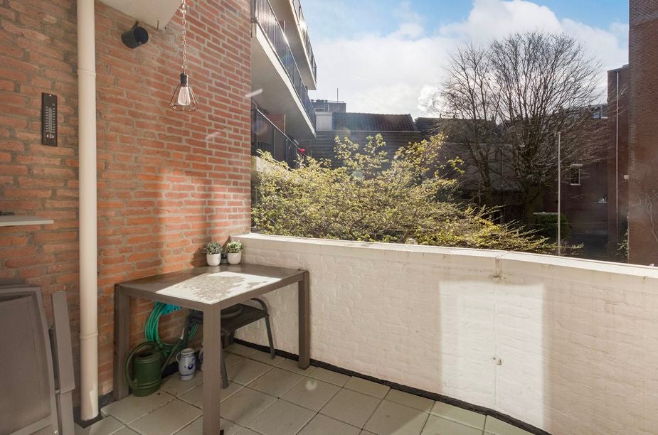 Appartement te koop: Merwekade 85, Dordrecht