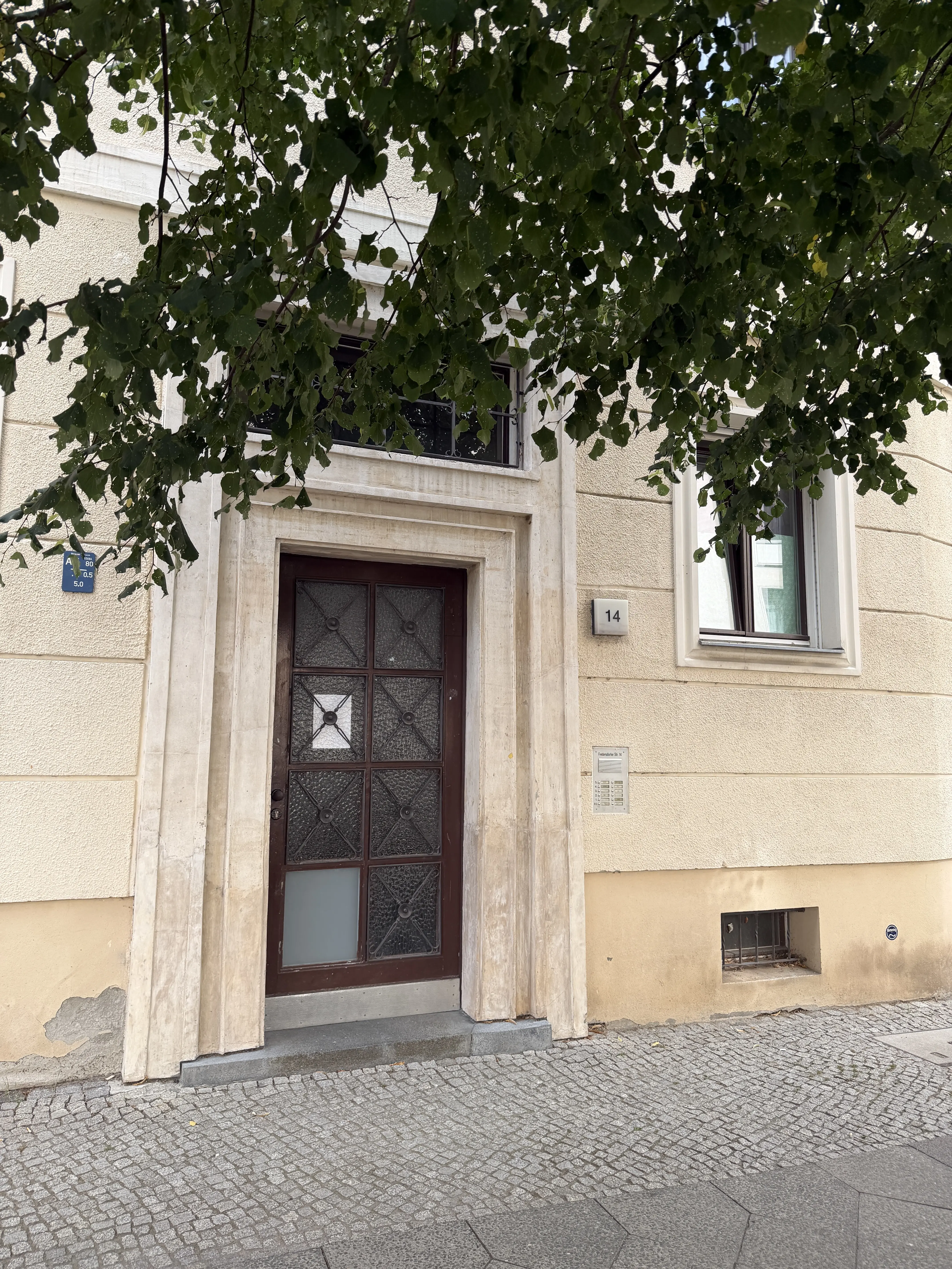 Wohnung Fredersdorfer Straße in Berlin