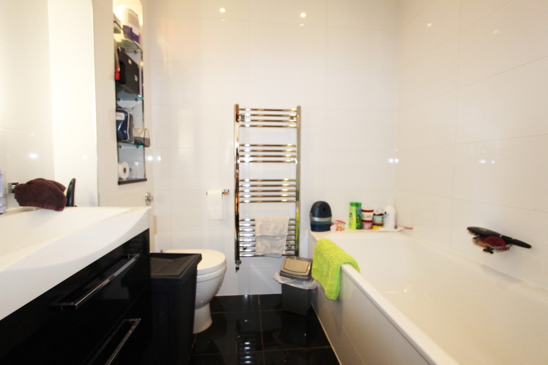 Flat Beechcroft Avenue in Greater London