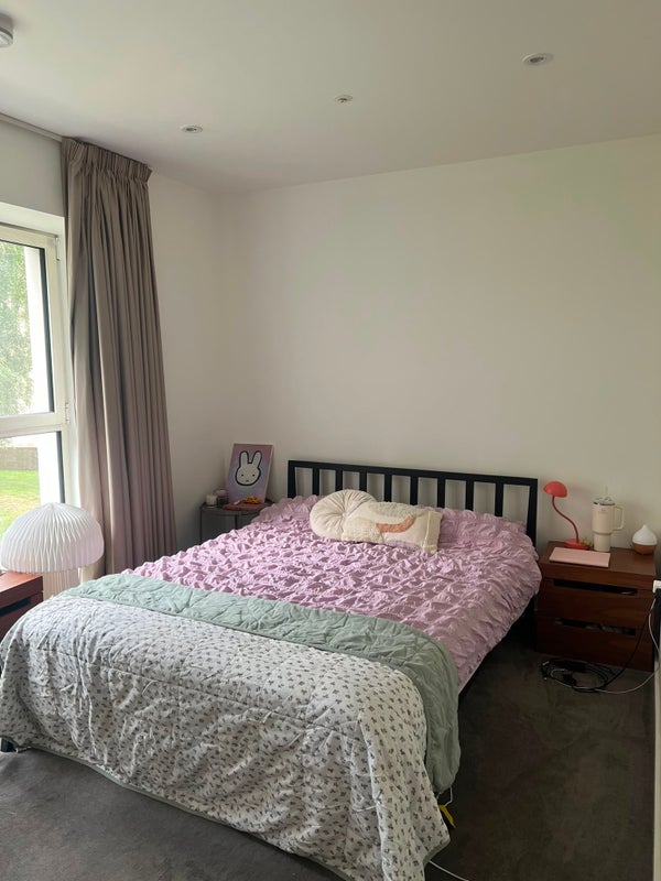 Room Medals Way in Greater London