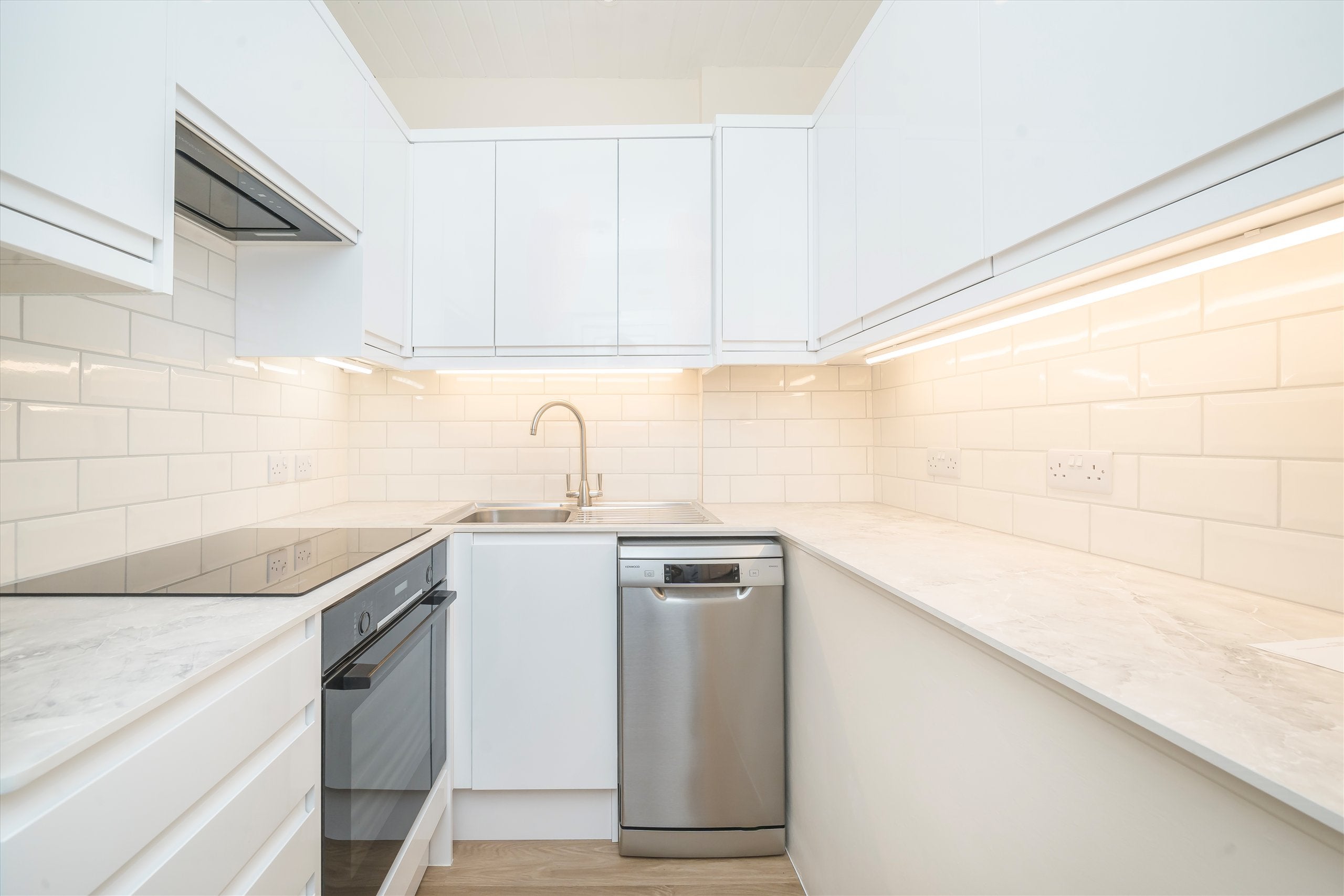 Flat Milson Road in Greater London